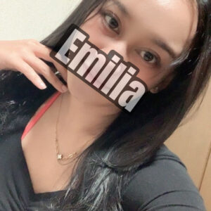 【Emilia】エミリア