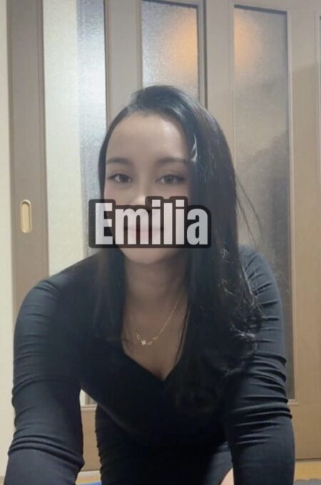 【Emilia】エミリア