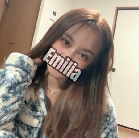 【Emilia】エミリア